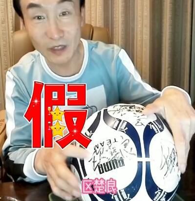 黑人两根一起进3p视频